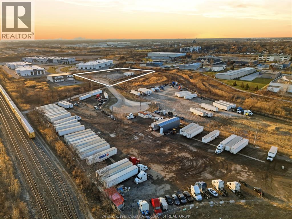 3630 Munich Court, Windsor, Ontario  N8N 0E7 - Photo 2 - 26006099