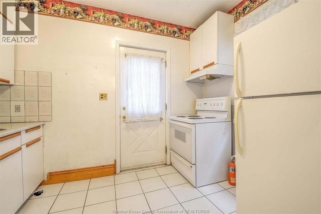 543-545 Giles Boulevard East, Windsor, Ontario  N9A 4E1 - Photo 9 - 26006089