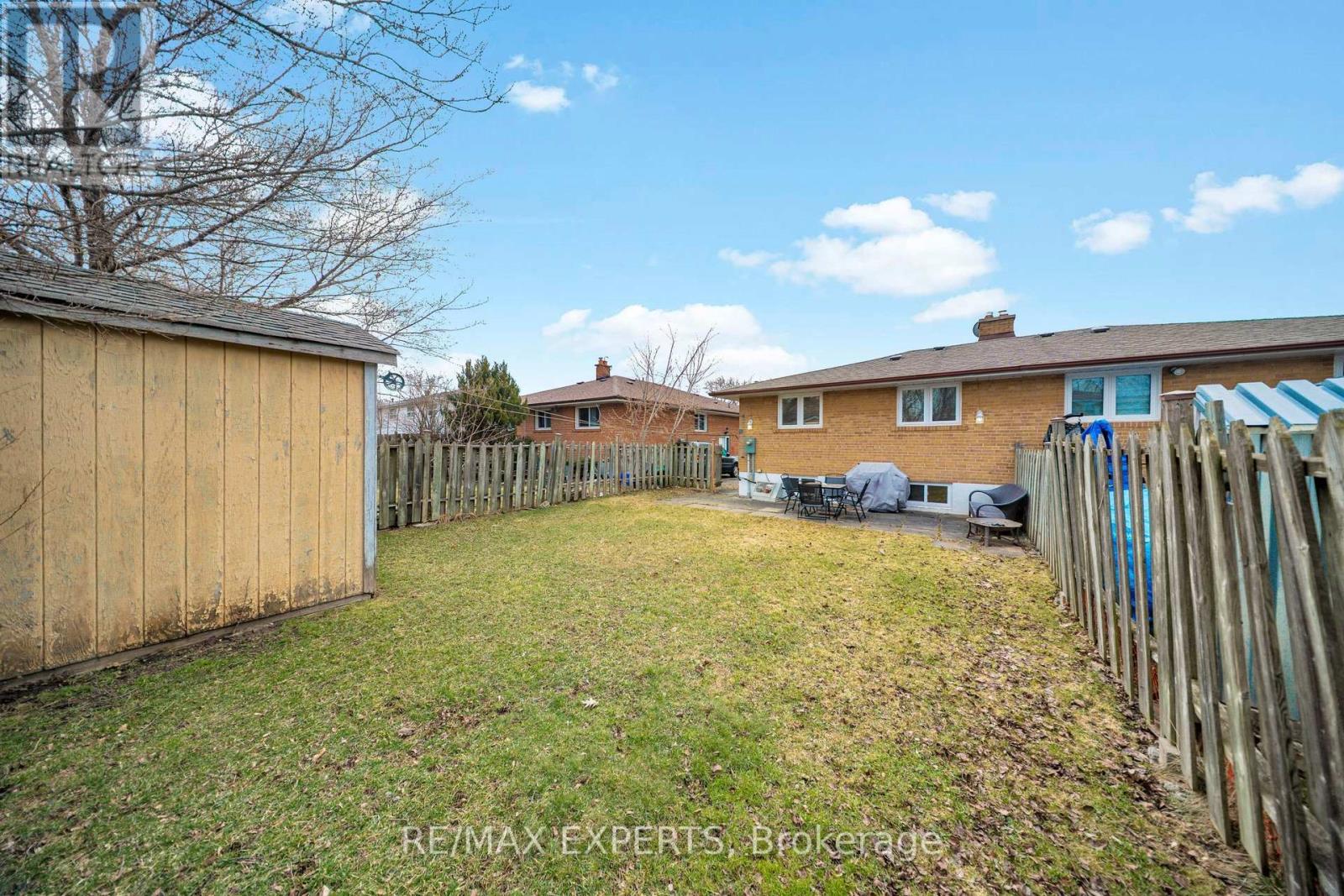 1149 Shadeland Drive, Mississauga, Ontario  L5C 1P2 - Photo 45 - W12914916