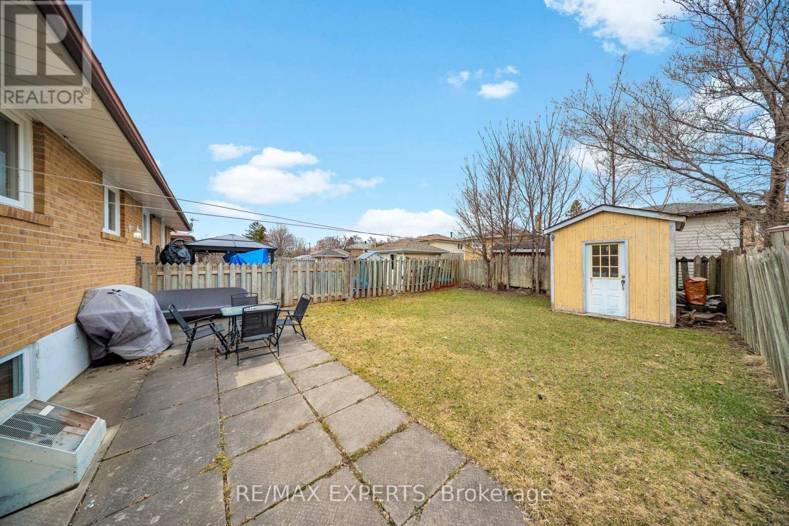 1149 Shadeland Drive, Mississauga, Ontario  L5C 1P2 - Photo 46 - W12914916