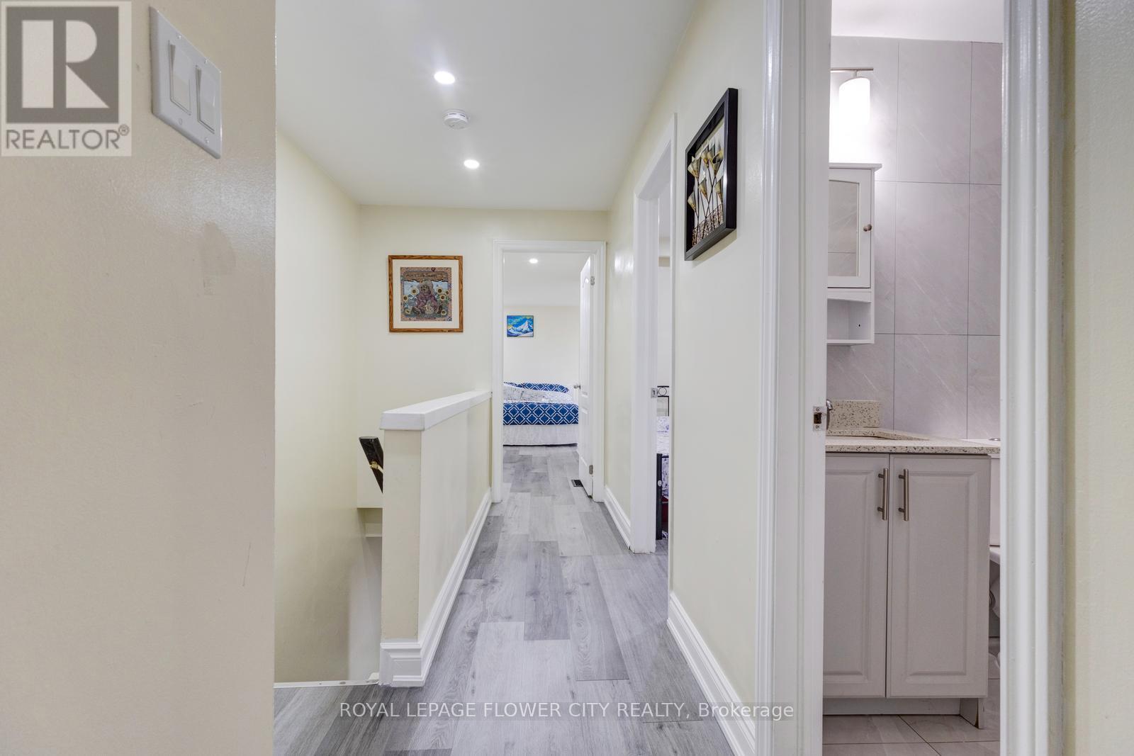 19 - 435 Silverstone Drive, Toronto, Ontario  M9V 3K7 - Photo 22 - W12914922