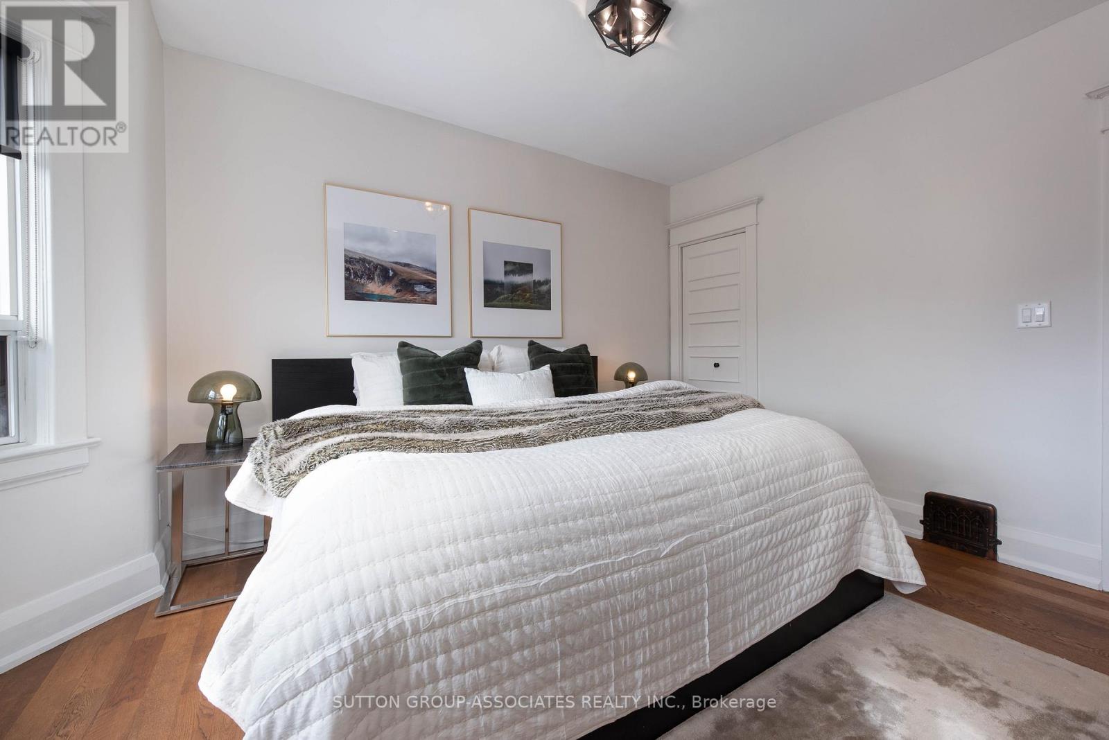 1031 St Clarens Avenue, Toronto, Ontario  M6H 3X8 - Photo 19 - W12915008