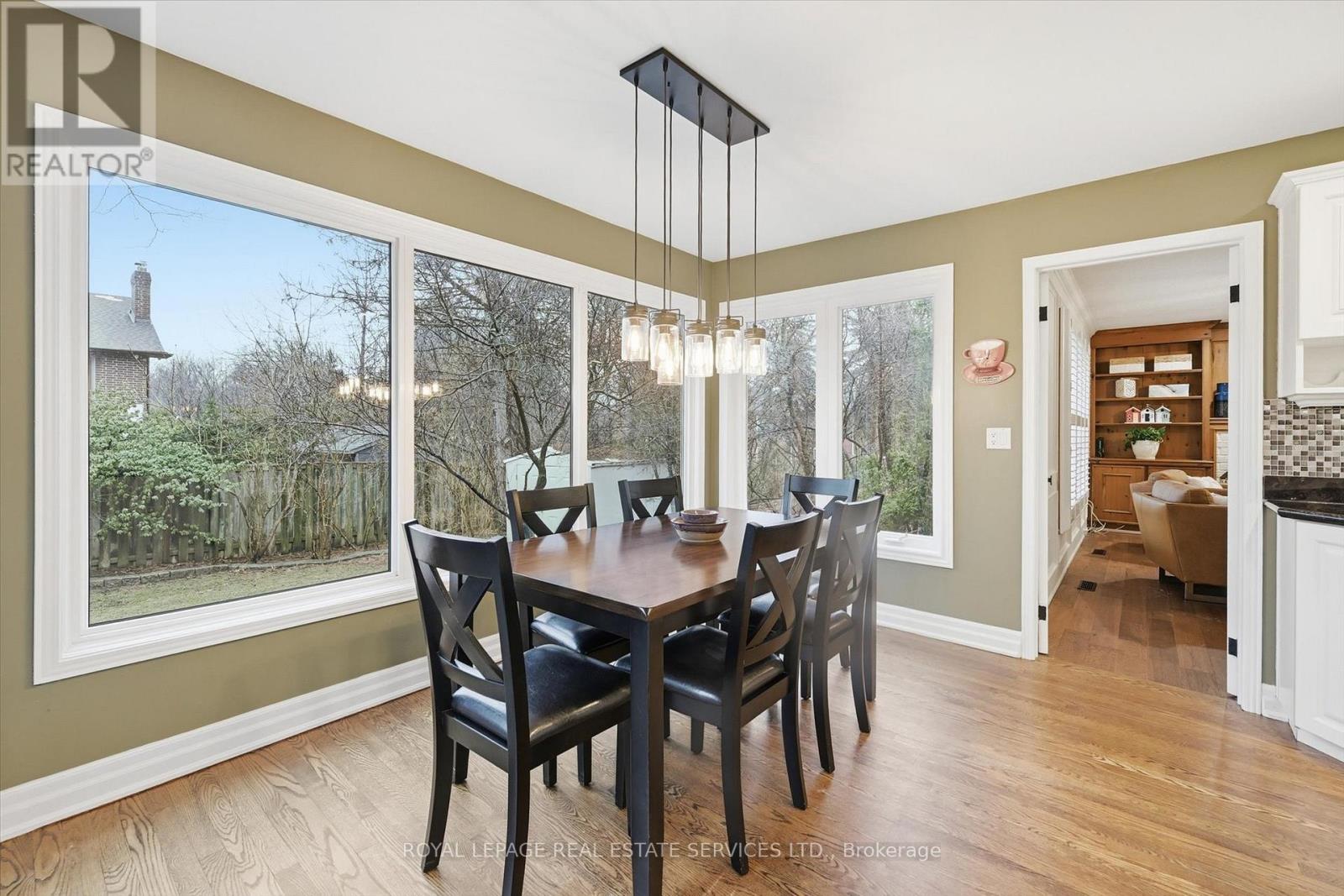 1100 Oakery Woods Place, Oakville, Ontario  L6M 2C1 - Photo 9 - W12915012