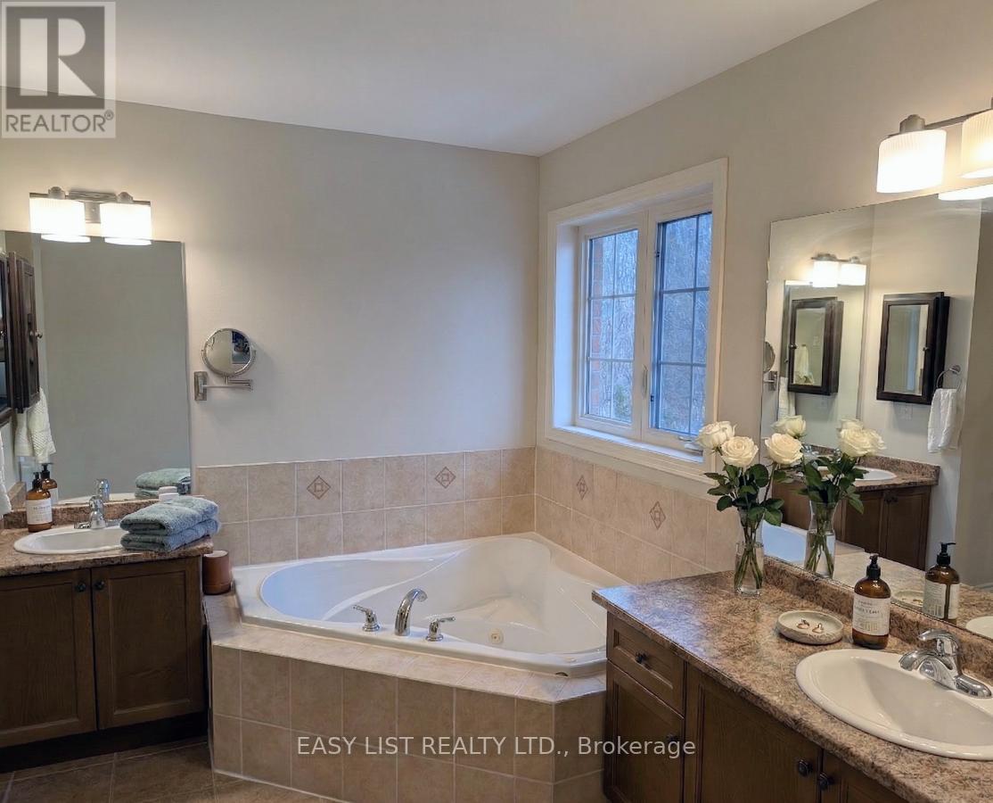 374 Dowson Loop, Newmarket, Ontario  L3X 3G3 - Photo 14 - N12912314