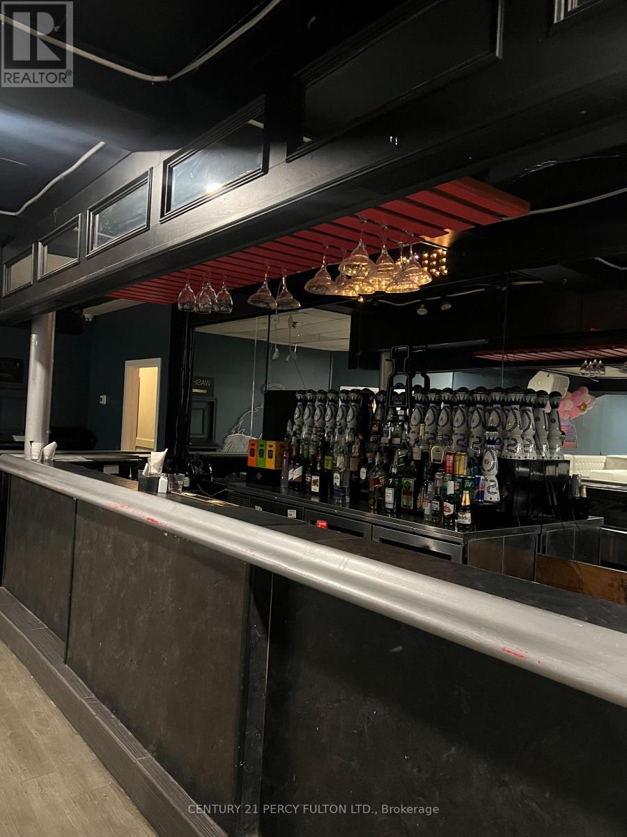 1b - 7777 Keele Street, Vaughan, Ontario L4K 1Y7 - Photo 8 - N12867824