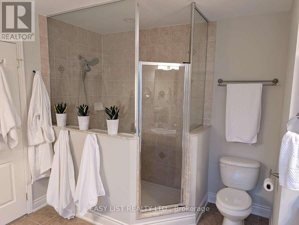 374 Dowson Loop, Newmarket, Ontario  L3X 3G3 - Photo 15 - N12912314