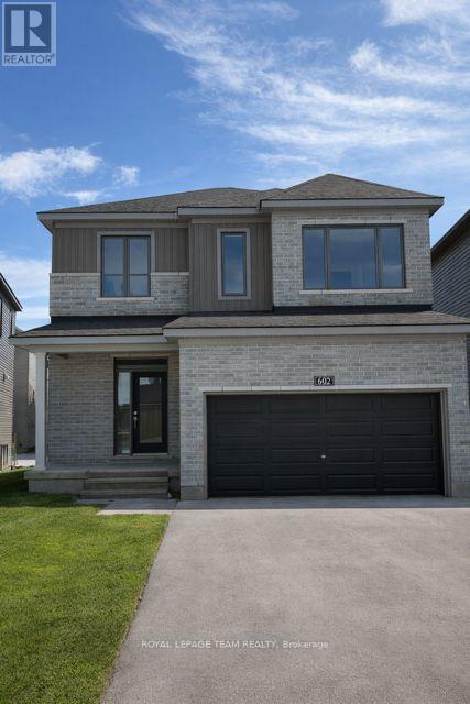 602 GLADE GROVE, Ottawa, Ontario