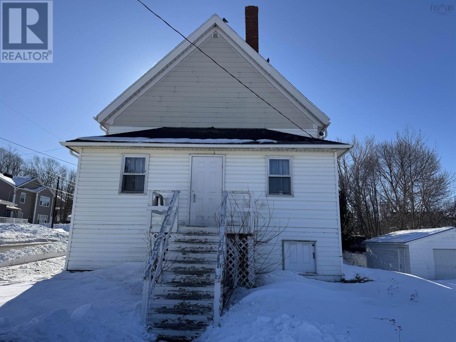 542 Upper Prince Street, Sydney, Nova Scotia  B1P 5M2 - Photo 2 - 202605324