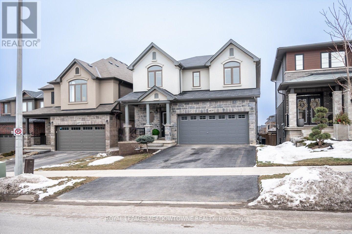 4035 Stadelbauer Drive, Lincoln, Ontario  L3J 0S5 - Photo 2 - X12914906