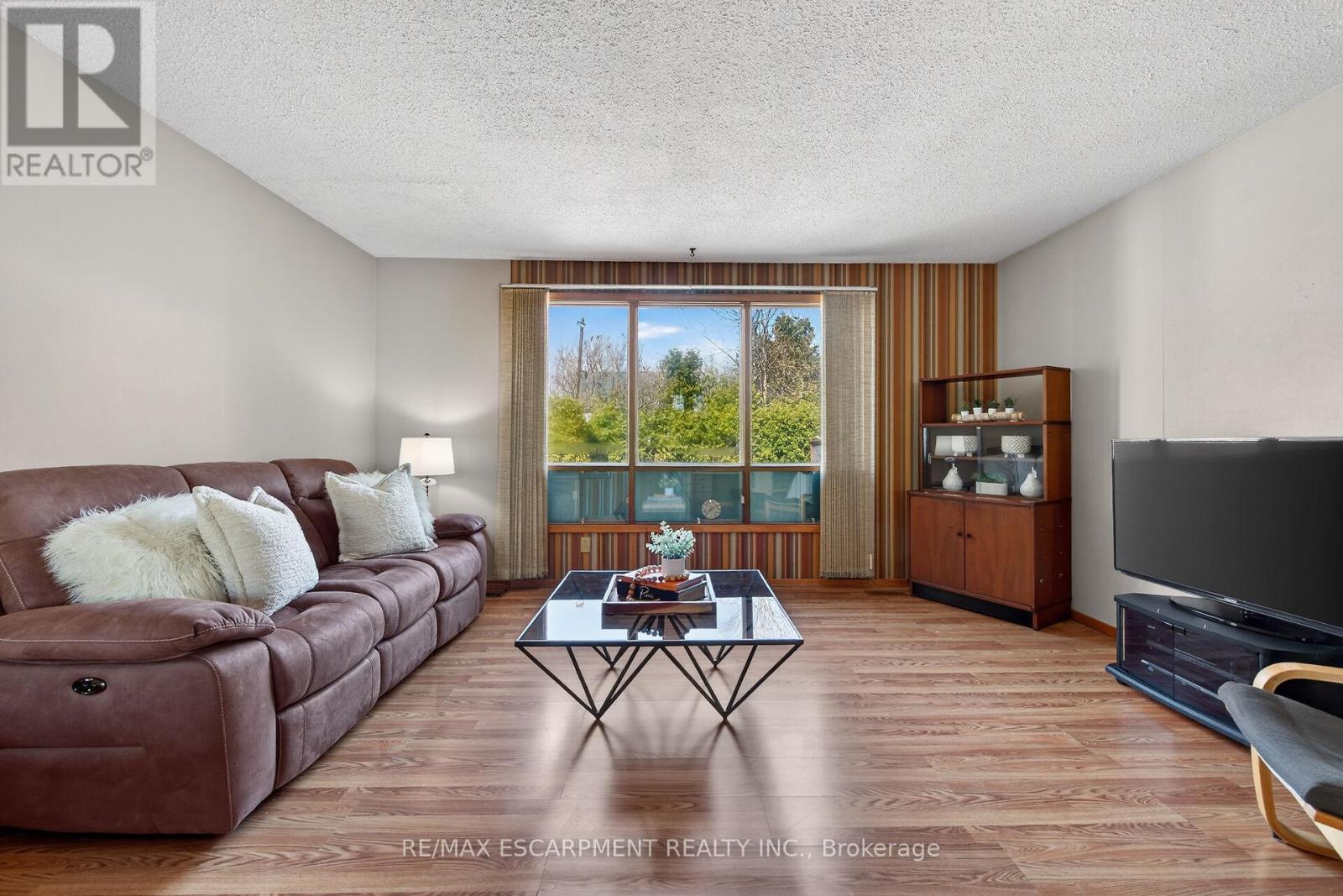 257 Queensdale Avenue E, Hamilton, Ontario  L9A 1L3 - Photo 25 - X12914908