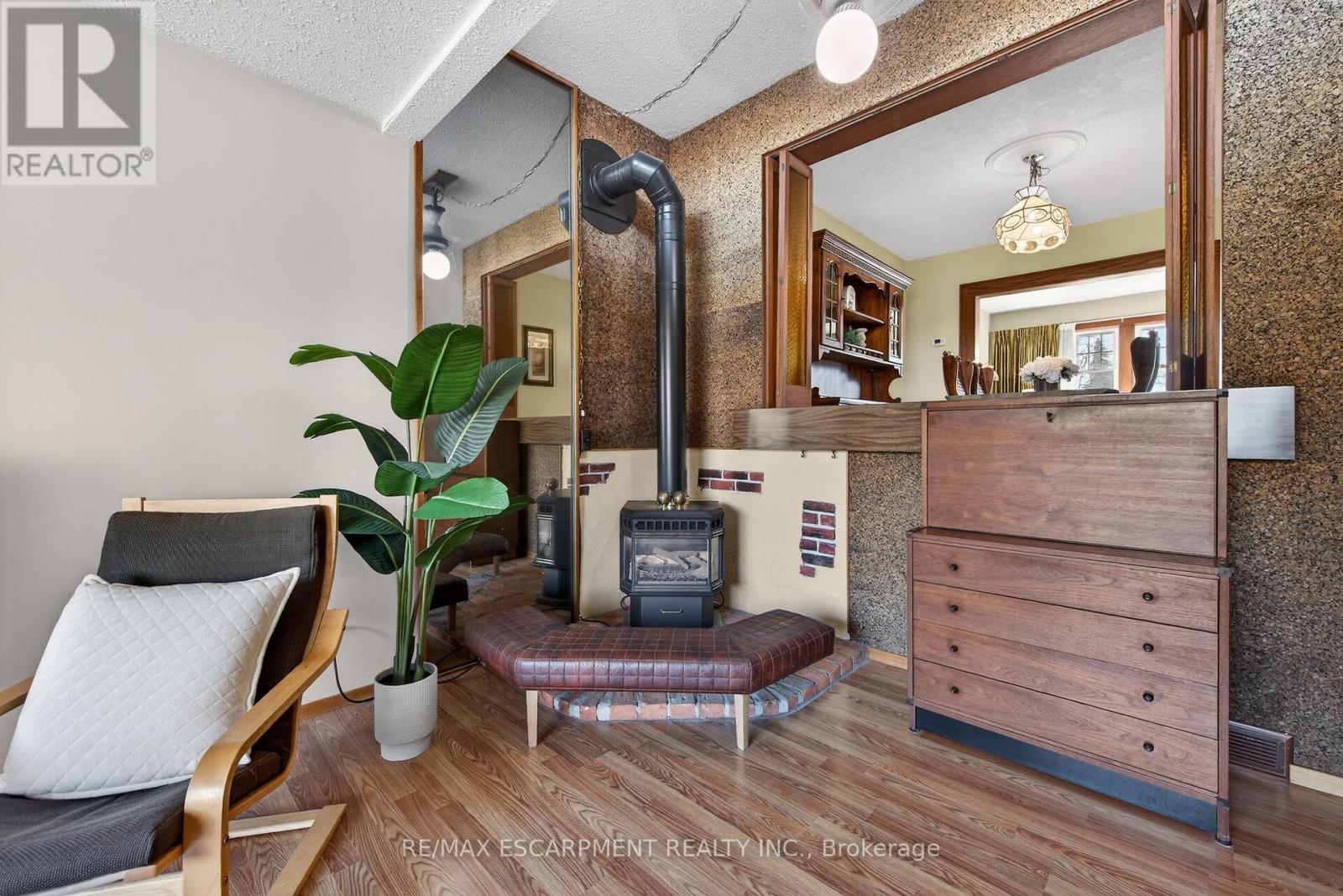 257 Queensdale Avenue E, Hamilton, Ontario  L9A 1L3 - Photo 27 - X12914908