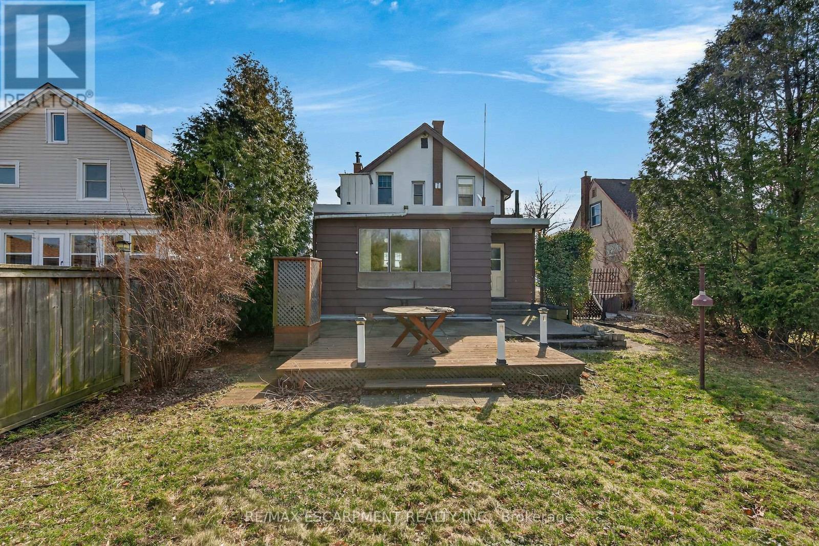 257 Queensdale Avenue E, Hamilton, Ontario  L9A 1L3 - Photo 44 - X12914908