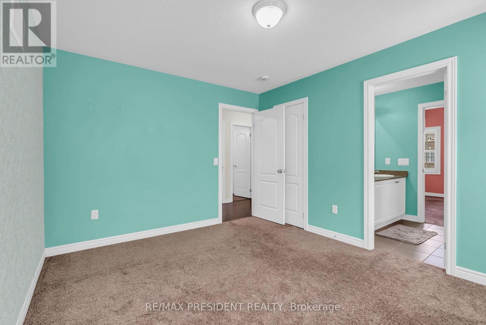 637 Armstrong Road, Shelburne, Ontario  L9V 3V6 - Photo 20 - X12914930