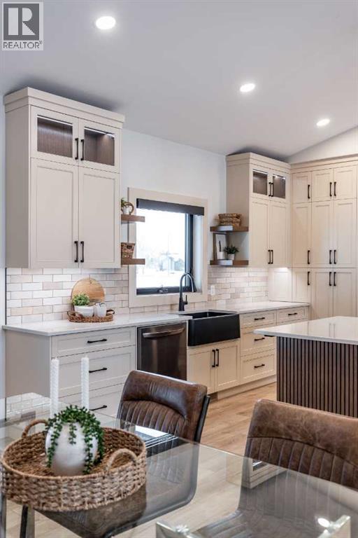 308 Yuma Court, Dunmore, Alberta  T1B 0J8 - Photo 10 - A2274641