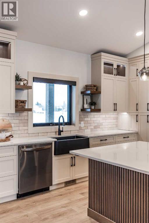 308 Yuma Court, Dunmore, Alberta  T1B 0J8 - Photo 18 - A2274641