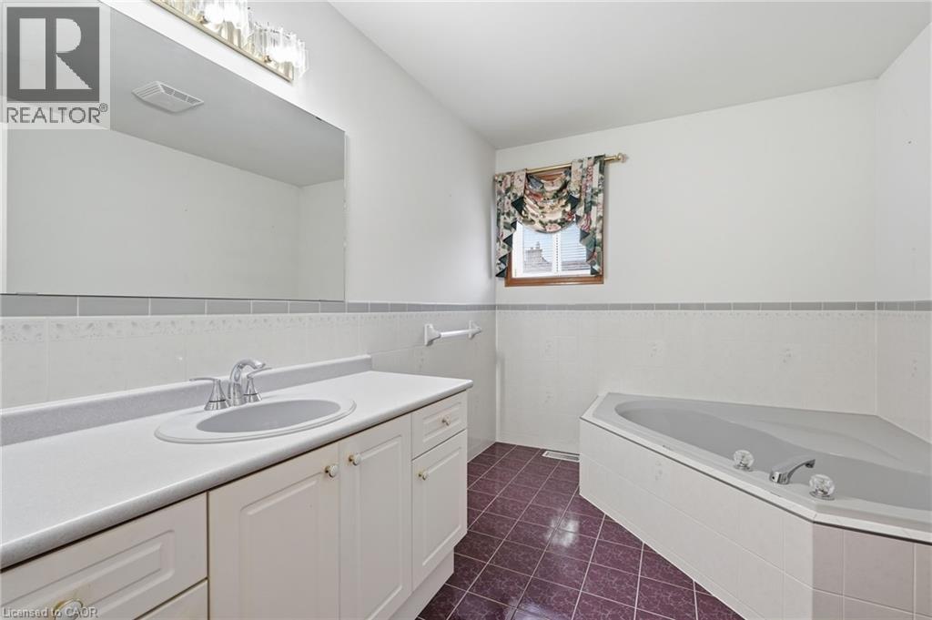 58 Byng Street, Hamilton, Ontario  L9B 2G1 - Photo 33 - 40813474