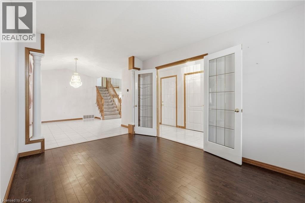 58 Byng Street, Hamilton, Ontario  L9B 2G1 - Photo 10 - 40813474