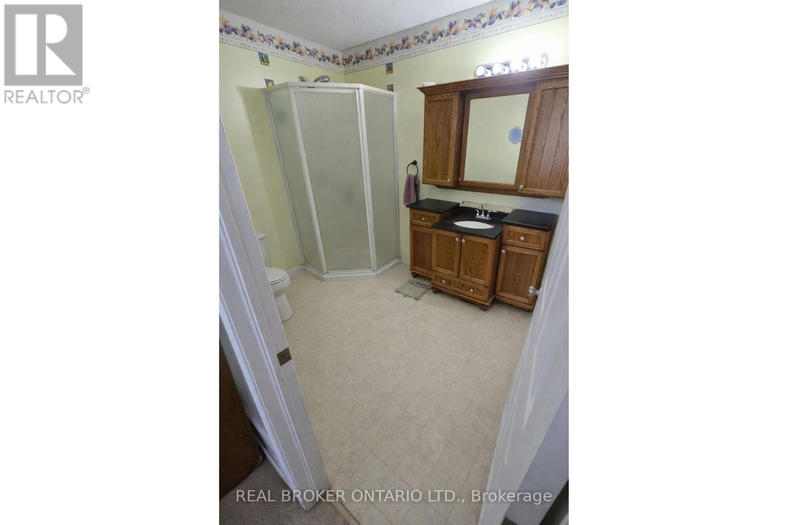 245 John Rosa Street E, North Perth, Ontario  N4W 2H3 - Photo 8 - X12834440