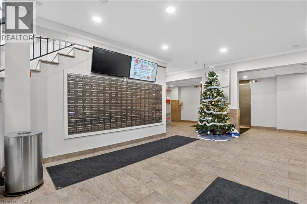 19 Woodlawn Road E Unit# 706, Guelph, Ontario  N1H 7B1 - Photo 39 - 40814218