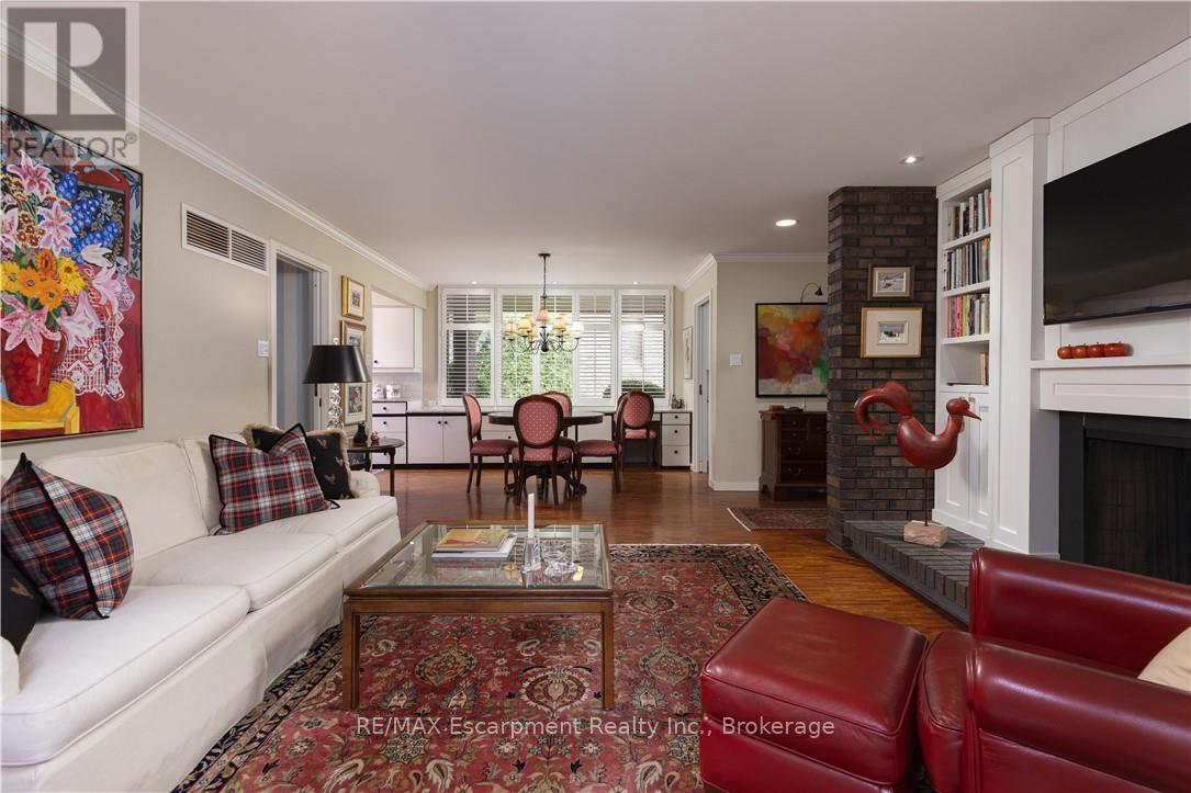 1168 Carey Road, Oakville, Ontario  L6J 2E4 - Photo 13 - W12785298