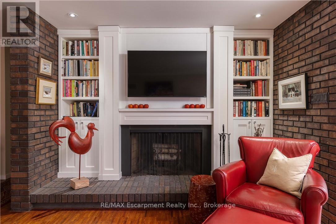 1168 Carey Road, Oakville, Ontario  L6J 2E4 - Photo 12 - W12785298