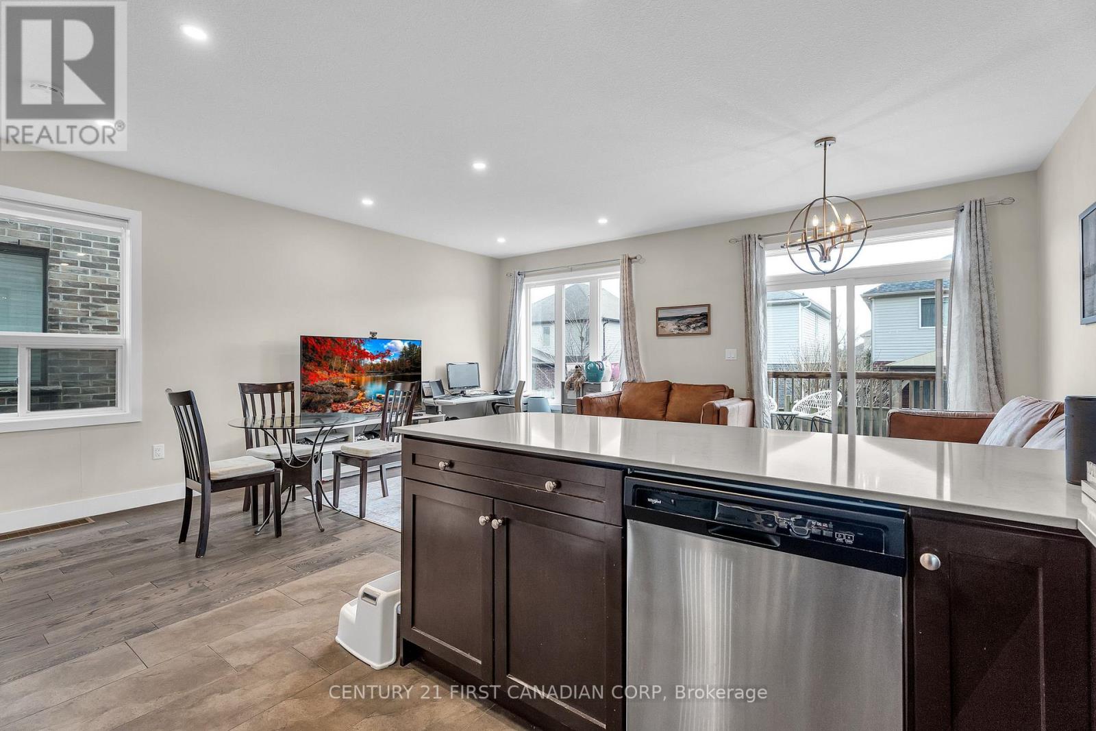 139 - 1960 Dalmagarry Road, London North, Ontario  N6G 0A6 - Photo 11 - X12915150