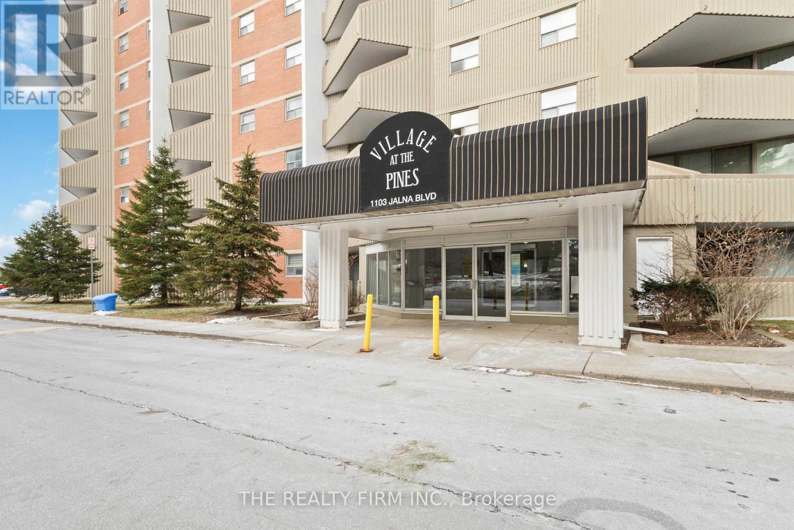 309 - 1103 Jalna Boulevard, London South, Ontario  N6E 2W8 - Photo 2 - X12915202