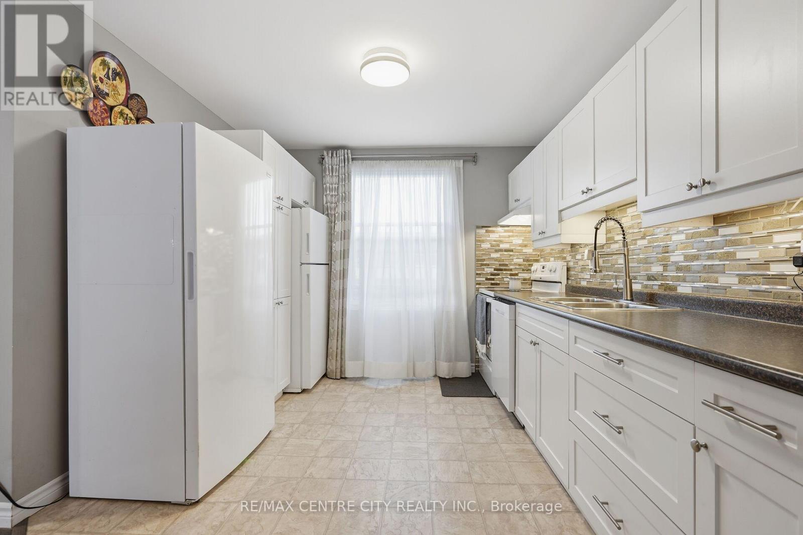 44 - 159 Deveron Crescent, London South, Ontario  N5Z 4J7 - Photo 15 - X12915276