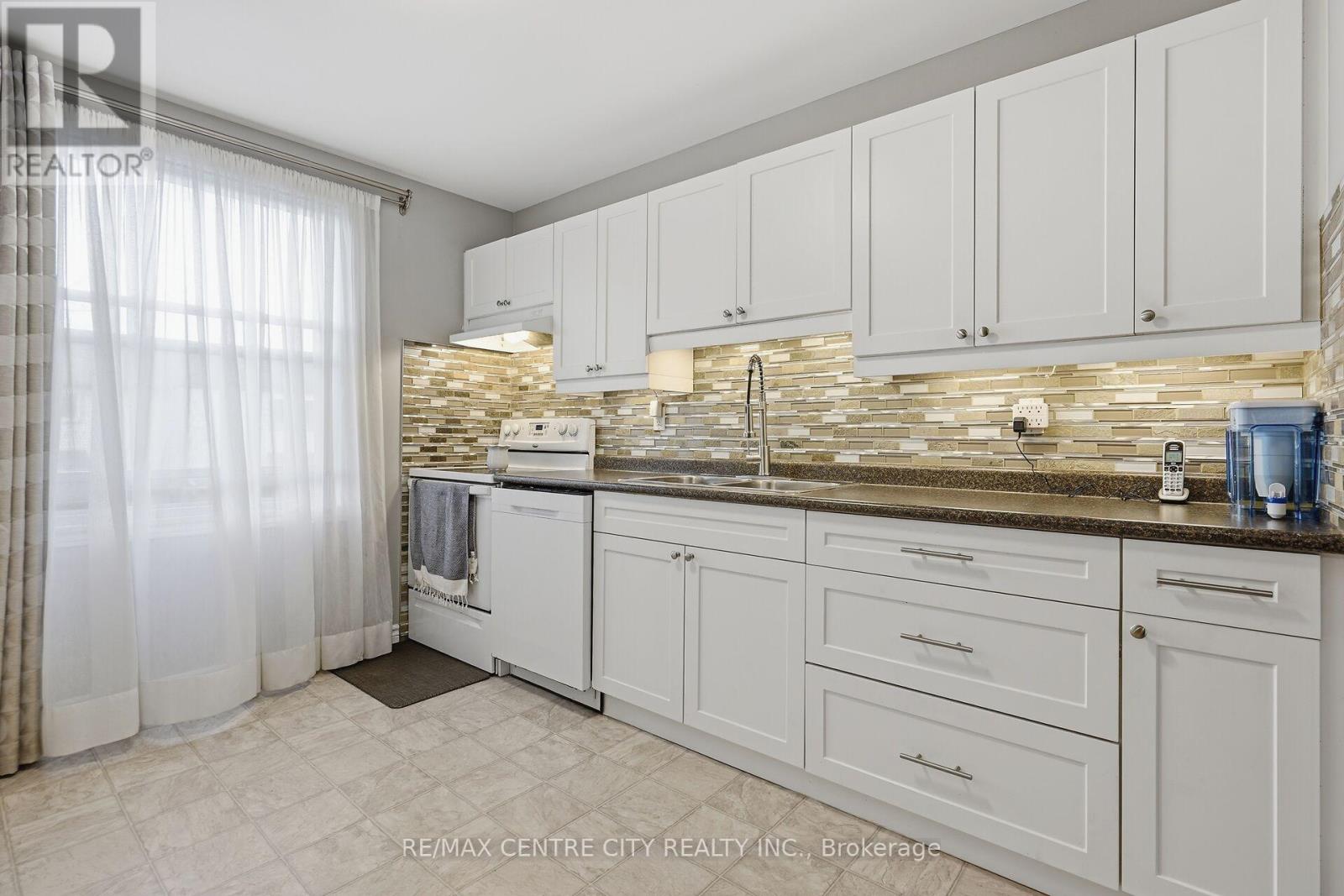 44 - 159 Deveron Crescent, London South, Ontario  N5Z 4J7 - Photo 16 - X12915276