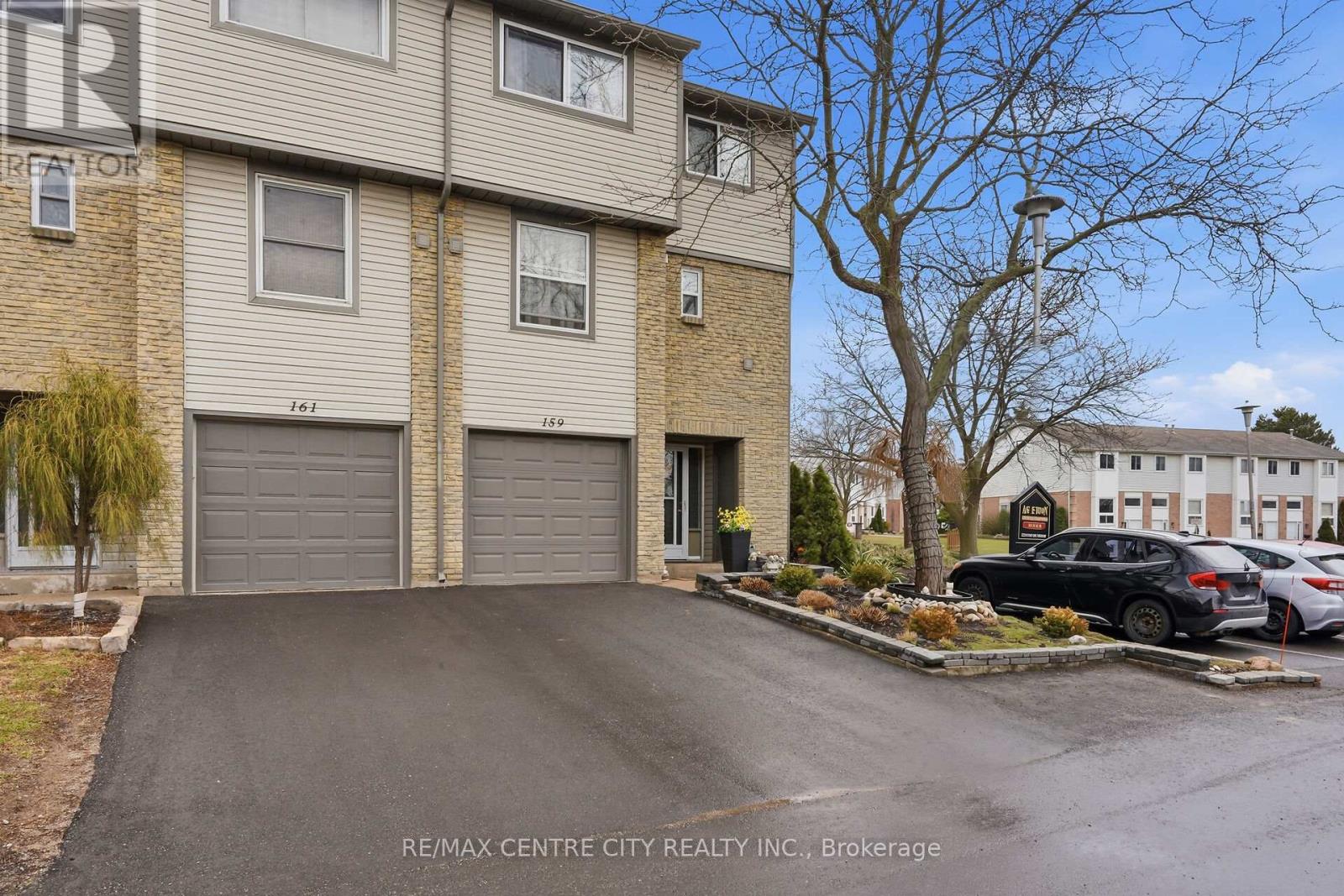 44 - 159 Deveron Crescent, London South, Ontario  N5Z 4J7 - Photo 3 - X12915276