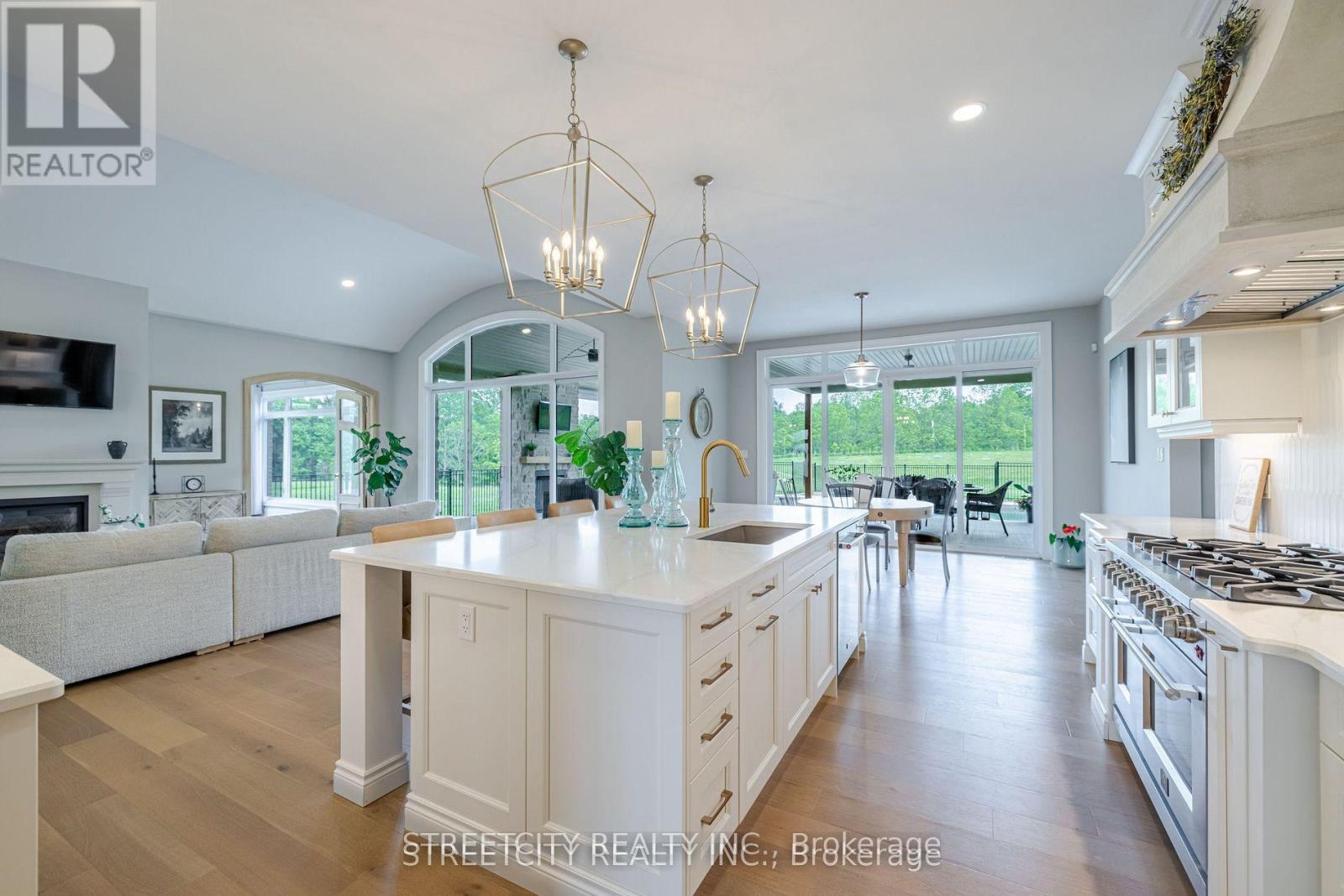 20724 Denfield Road, London North, Ontario  N6H 5L2 - Photo 15 - X12915290