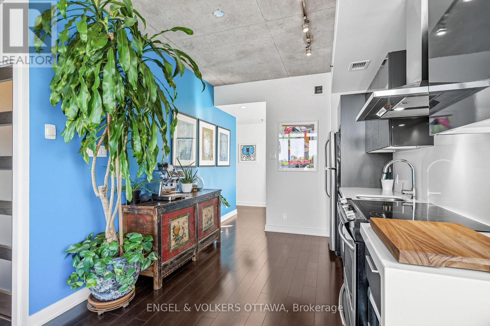 603 - 360 Mcleod Street, Ottawa, Ontario  K2P 1A9 - Photo 6 - X12915112