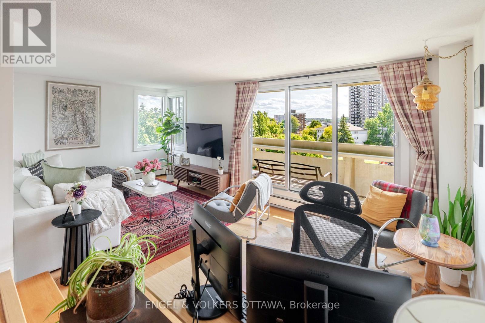 606 - 1171 Ambleside Drive, Ottawa, Ontario  K2B 8E1 - Photo 14 - X12915156