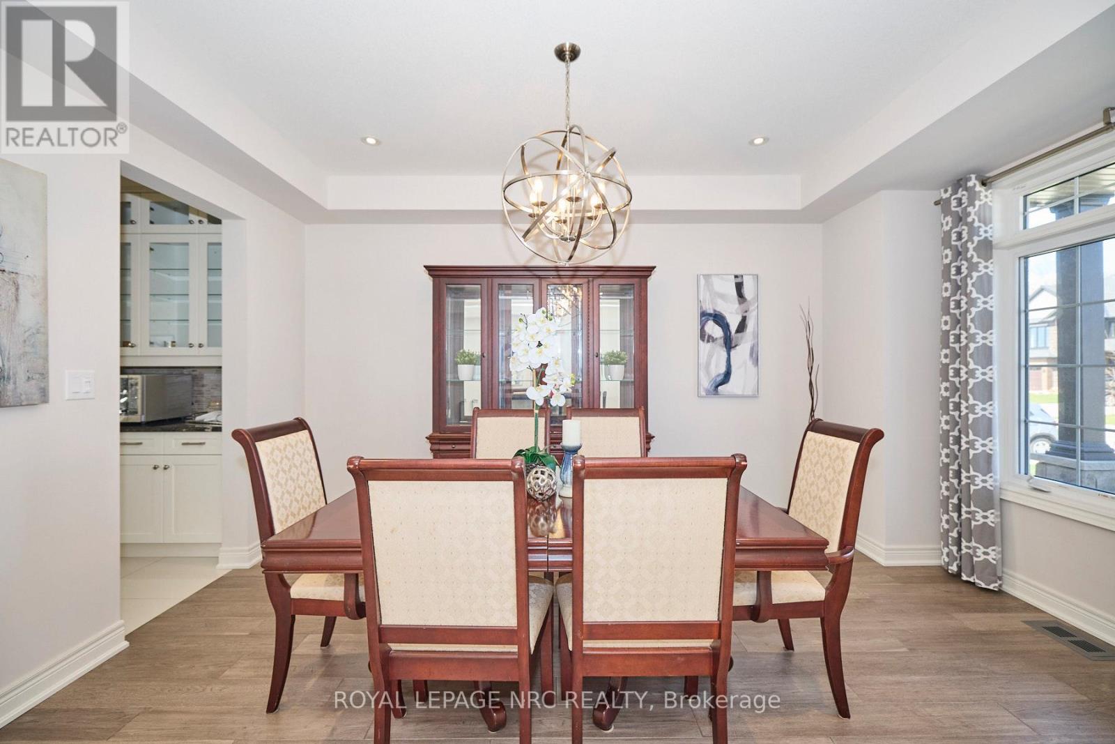 9324 Madison Crescent, Niagara Falls, Ontario  L2H 0M3 - Photo 13 - X12915124