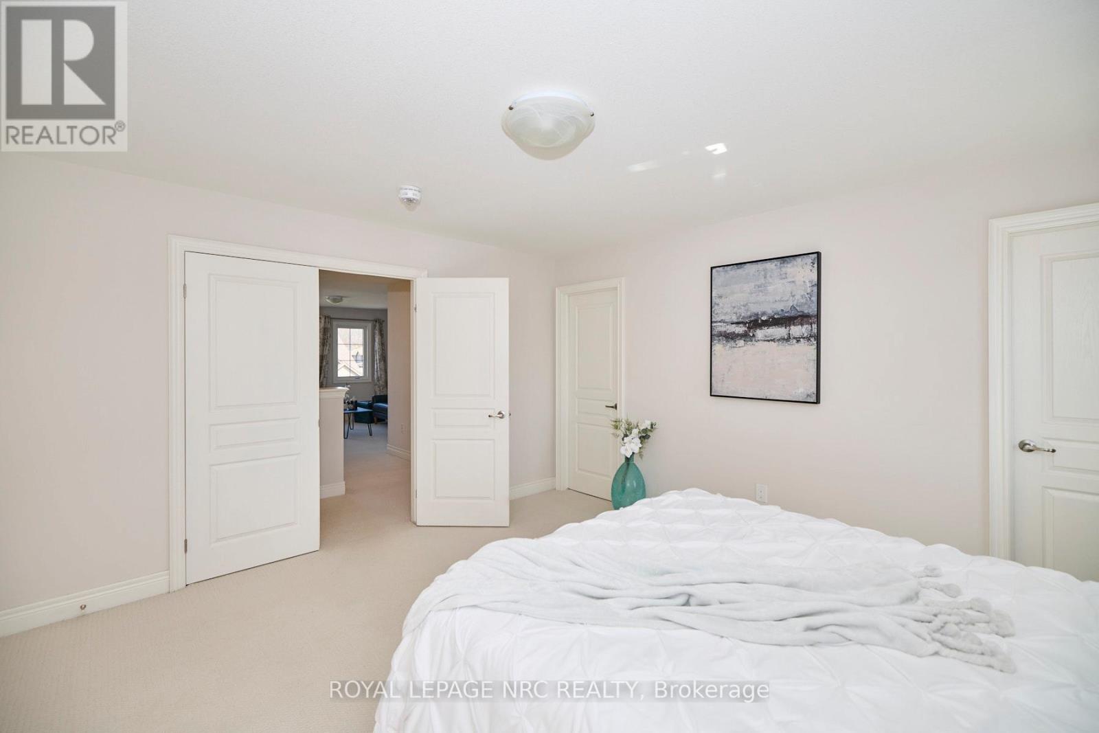 9324 Madison Crescent, Niagara Falls, Ontario  L2H 0M3 - Photo 25 - X12915124