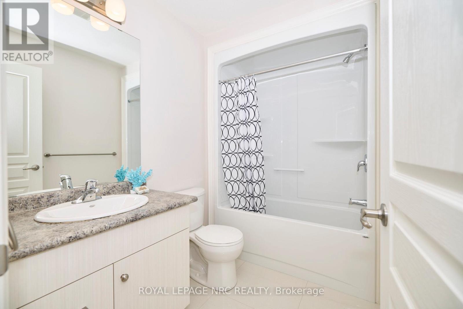 9324 Madison Crescent, Niagara Falls, Ontario  L2H 0M3 - Photo 34 - X12915124