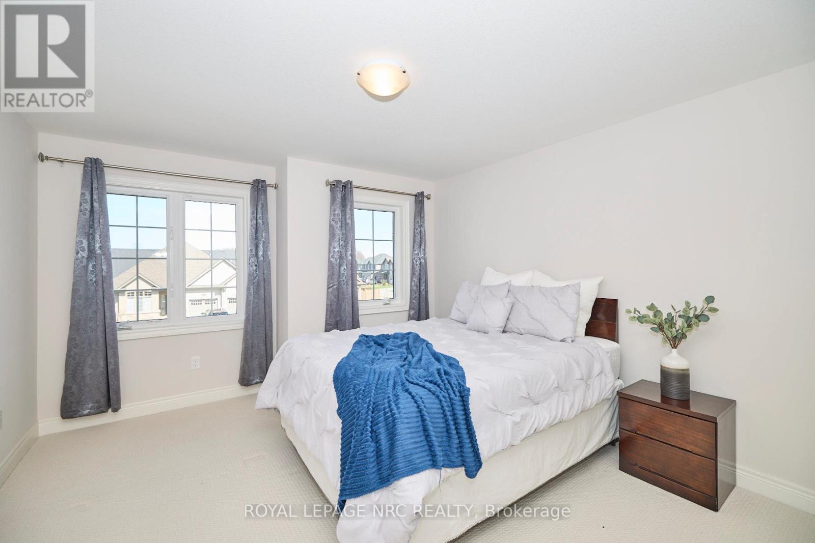 9324 Madison Crescent, Niagara Falls, Ontario  L2H 0M3 - Photo 38 - X12915124