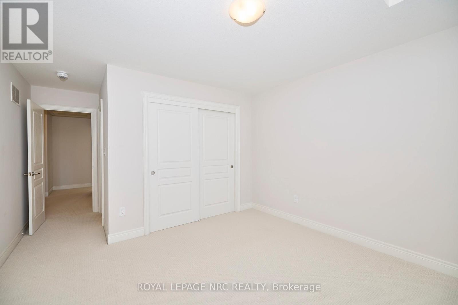 9324 Madison Crescent, Niagara Falls, Ontario  L2H 0M3 - Photo 36 - X12915190