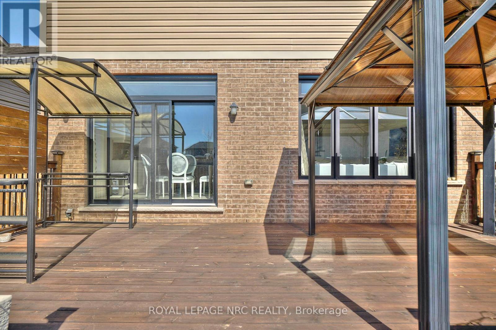 9324 Madison Crescent, Niagara Falls, Ontario  L2H 0M3 - Photo 48 - X12915190