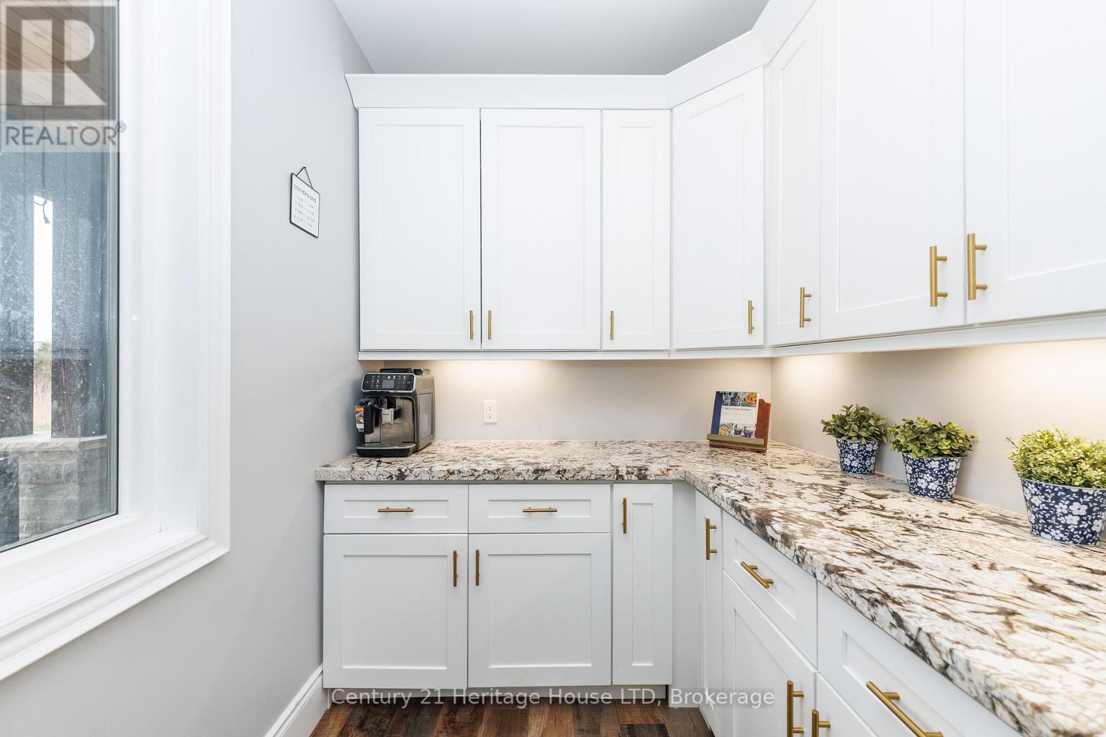 856 Lorraine Road, Port Colborne, Ontario  L3K 5V5 - Photo 16 - X12915330