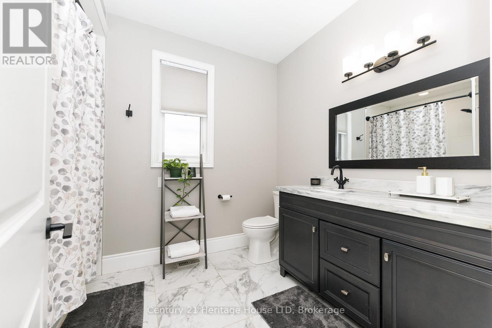 856 Lorraine Road, Port Colborne, Ontario  L3K 5V5 - Photo 27 - X12915330