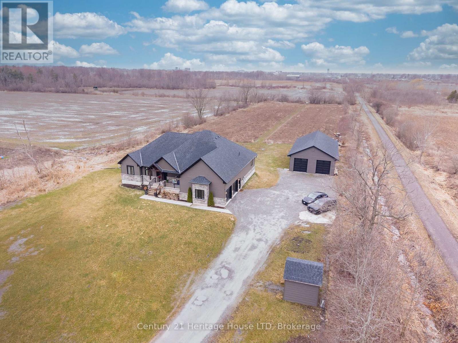 856 Lorraine Road, Port Colborne, Ontario  L3K 5V5 - Photo 47 - X12915330