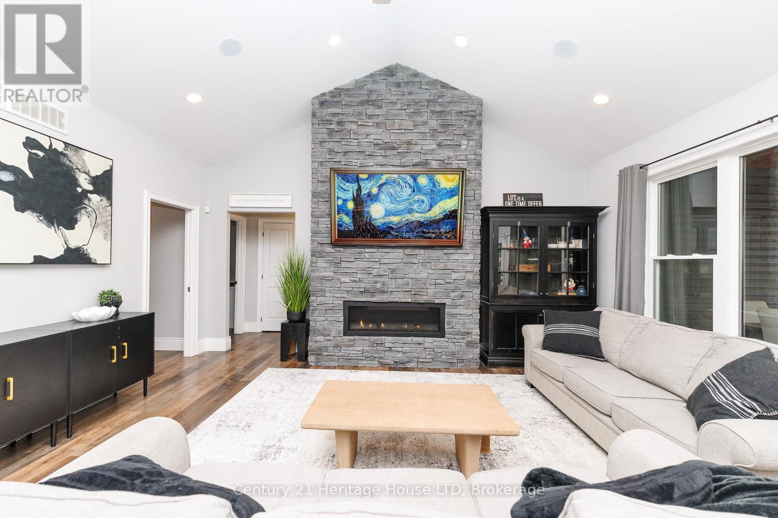 856 Lorraine Road, Port Colborne, Ontario  L3K 5V5 - Photo 8 - X12915330