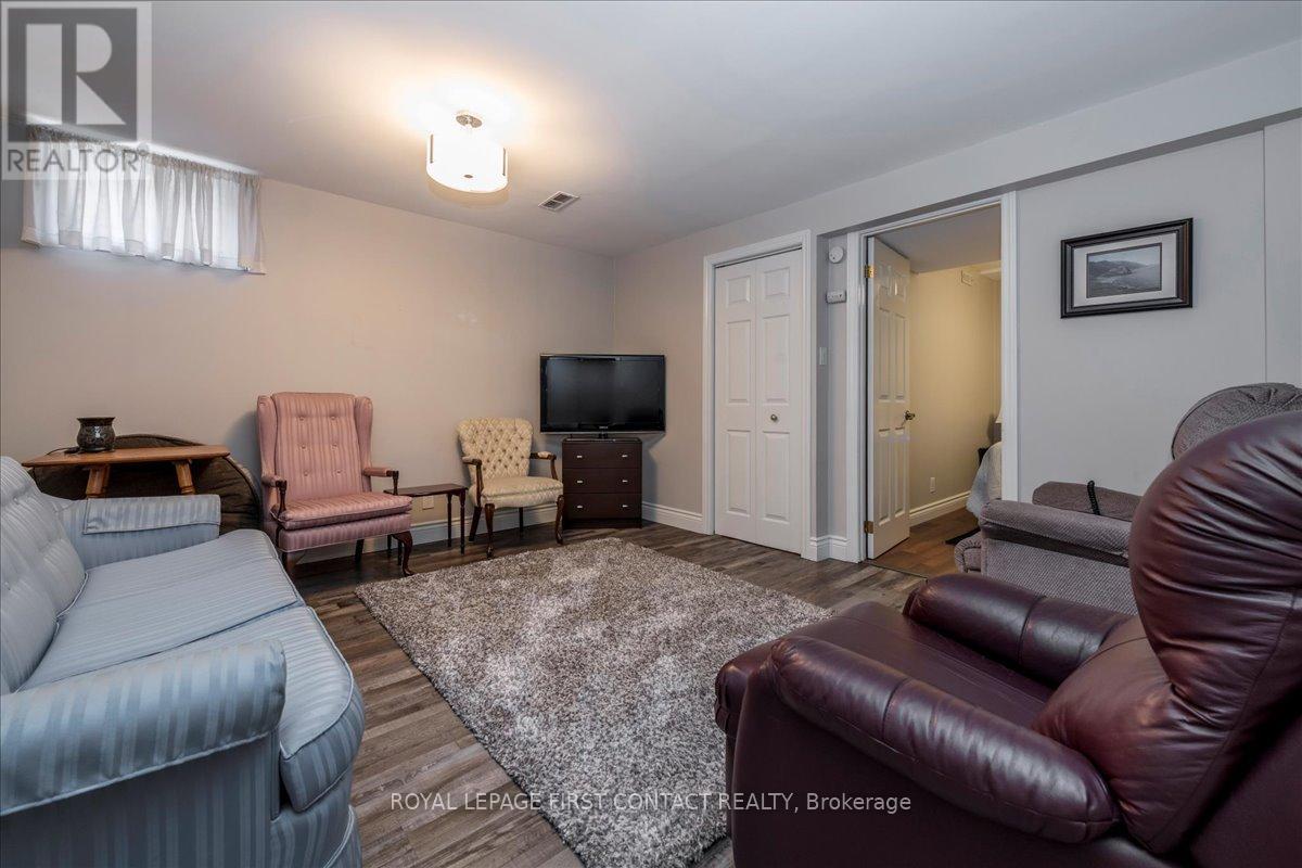 23 Virgilwood Crescent, Barrie, Ontario  L4M 4X6 - Photo 23 - S12795752