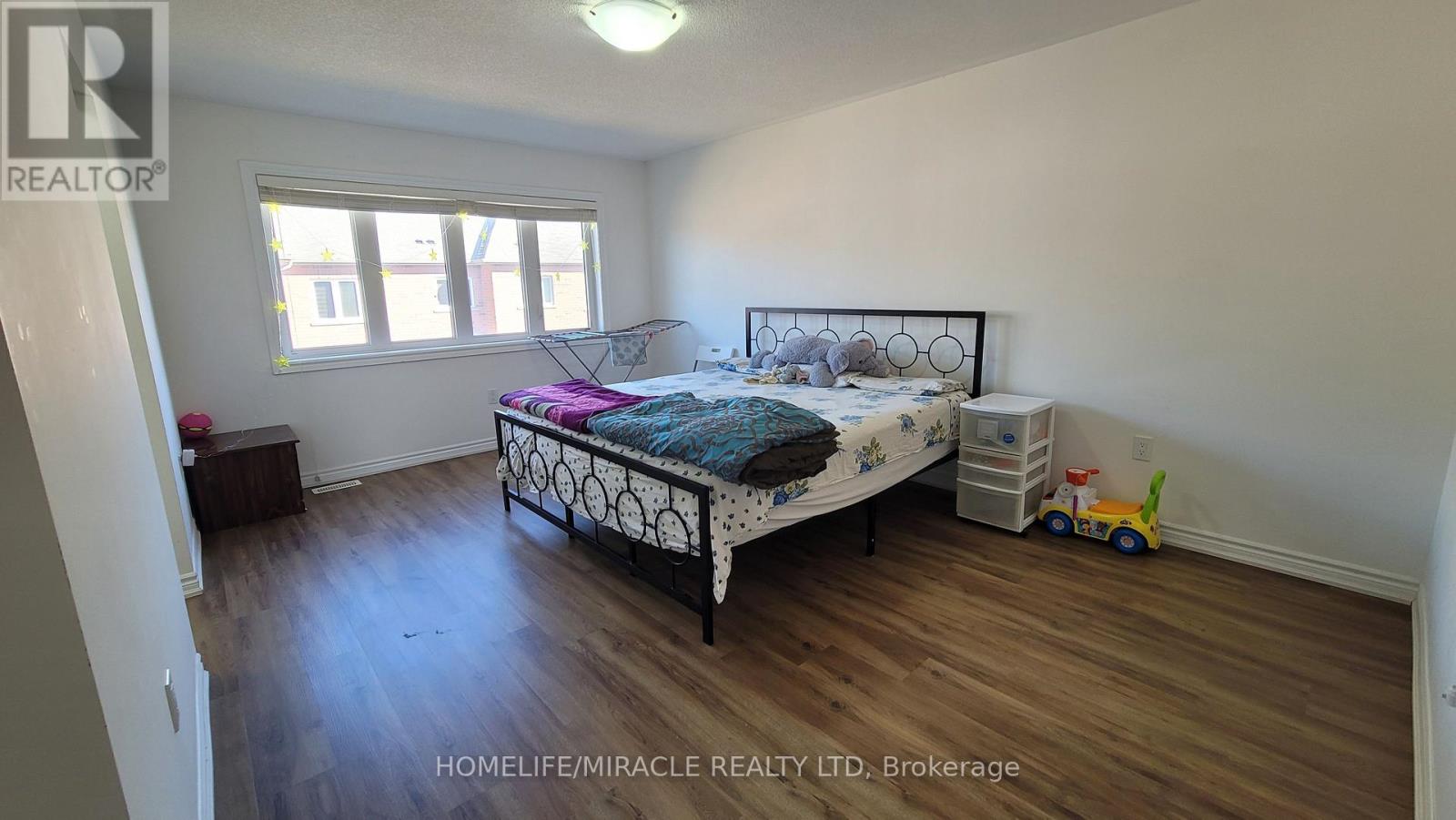 56 Dolobram Trail, Brampton, Ontario  L7A 4Y3 - Photo 9 - W12914438