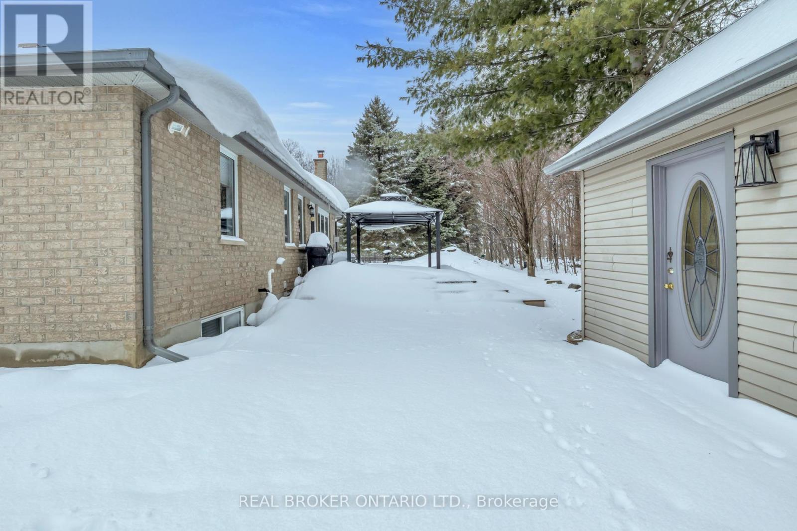 13 Burlwood Drive, Woolwich, Ontario  N3B 3L2 - Photo 44 - X12896784
