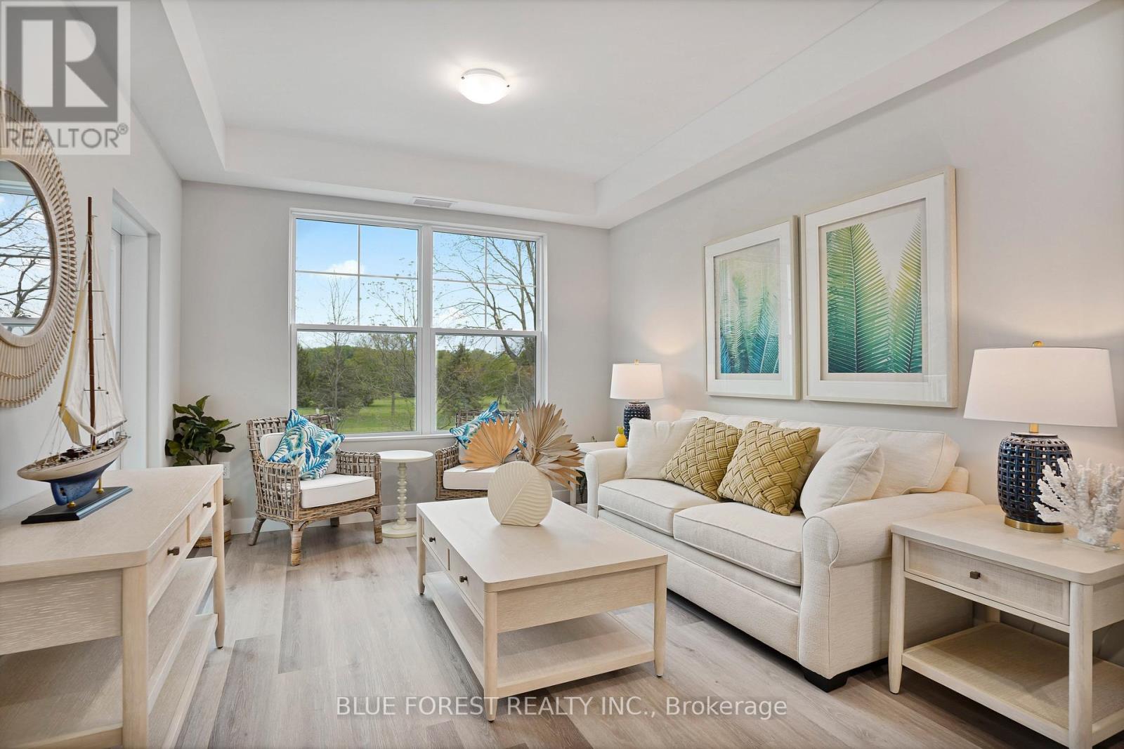 201 - 100 The Promenade, Central Elgin, Ontario  N5L 1C5 - Photo 8 - X12656586