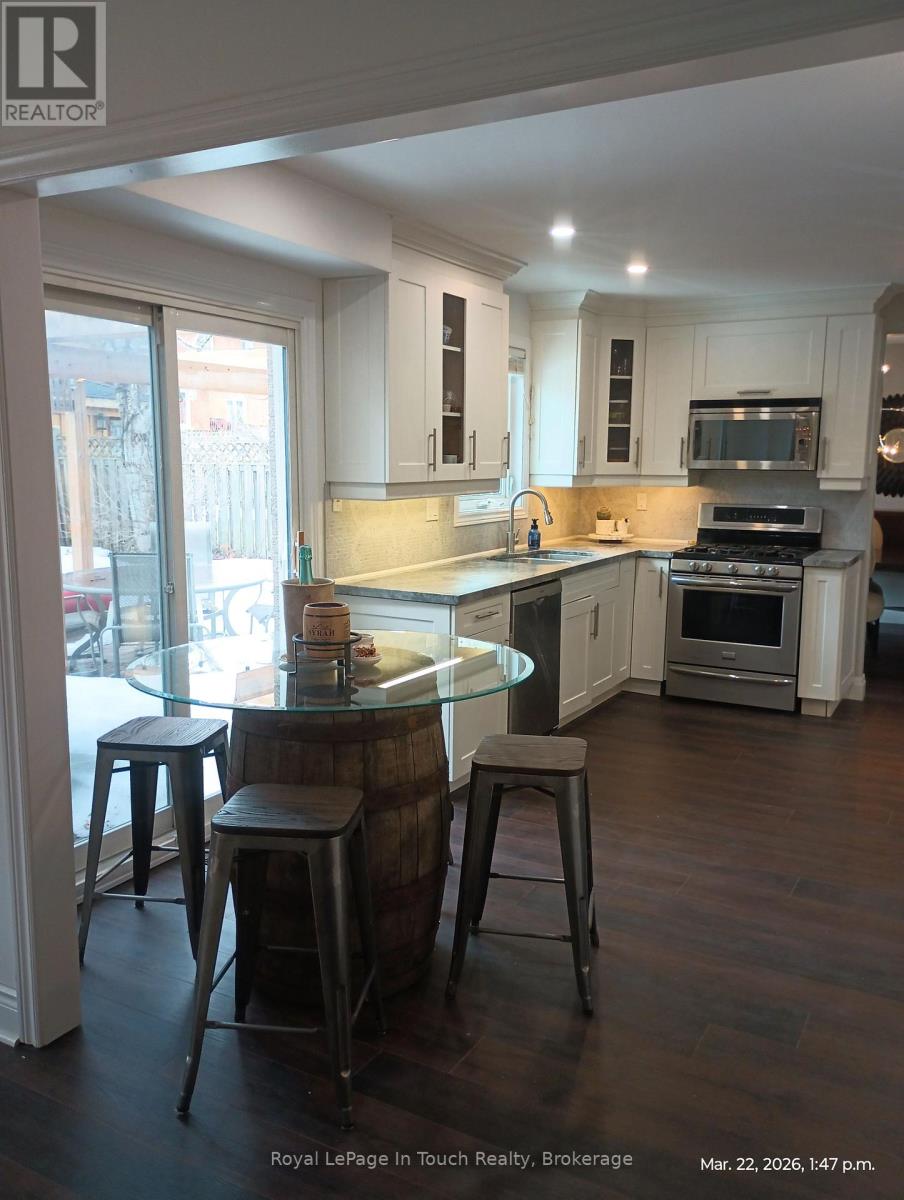 153 Ferndale Drive S, Barrie, Ontario  L4N 6X9 - Photo 17 - S12915308