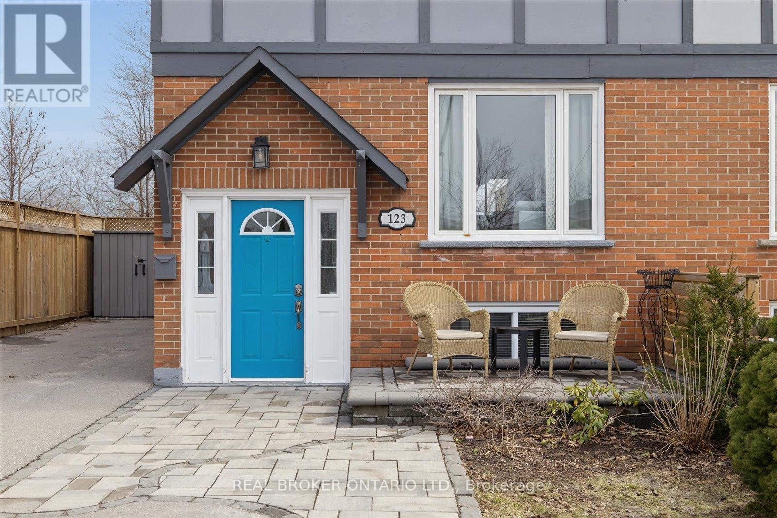 123 Vancouver Street, Oshawa, Ontario L1J 5X5 - Photo 3 - E12915106