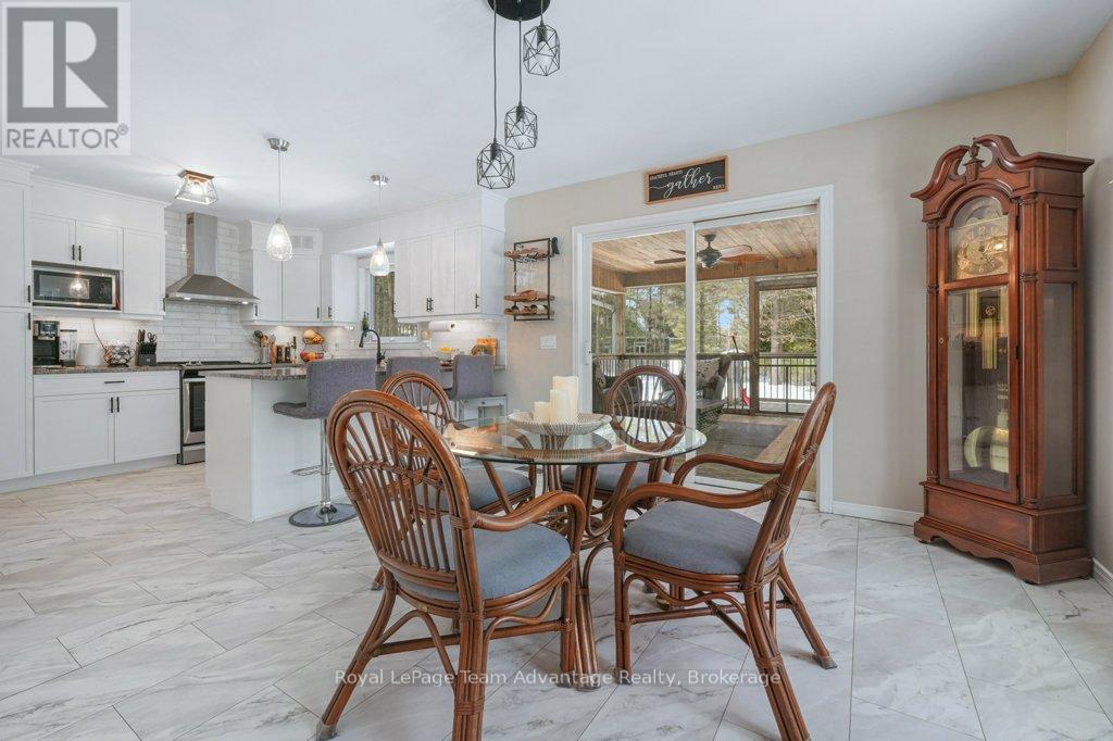 1 Big Sound Road, Mcdougall, Ontario  P0G 1G0 - Photo 14 - X12915128